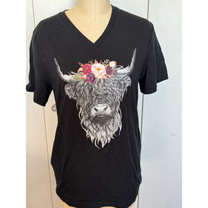 Women's Bella+Canvas Black Multicolor Highland Cow Floral Short Sleeve Tee M